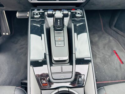 2025 Porsche 911 — миниатюра 27