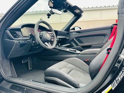 2025 Porsche 911 — миниатюра 20