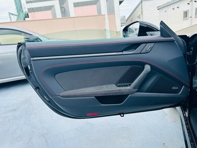 2025 Porsche 911 — миниатюра 19
