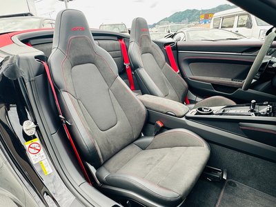 2025 Porsche 911 — миниатюра 17