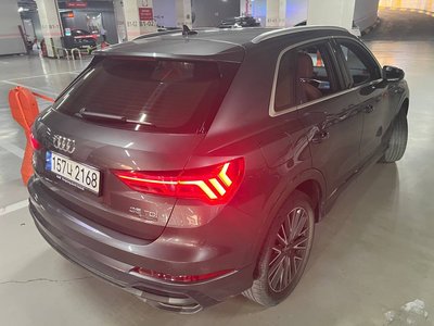 AUDI Q3 - 2