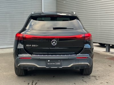 MERCEDES-BENZ EQA - 9