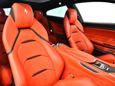 2019 Ferrari GTC4 LUSSO 缩略图 11
