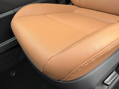 صورة مصغرة 39 لـ 2025 Toyota CROWN SPORT