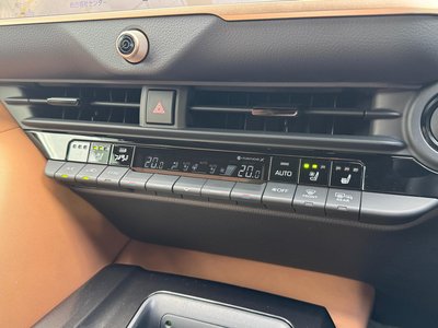 صورة مصغرة 49 لـ 2025 Toyota CROWN SPORT