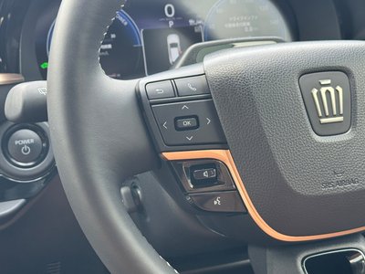 صورة مصغرة 59 لـ 2025 Toyota CROWN SPORT