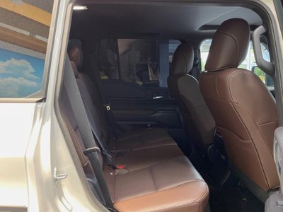 TOYOTA LAND CRUISER 250 - 8