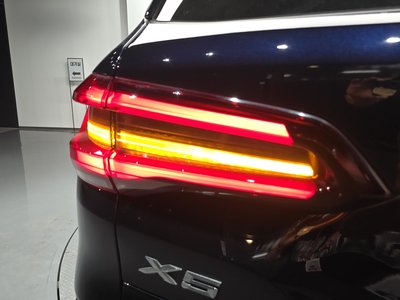 صورة مصغرة 11 لـ 2021 BMW X5