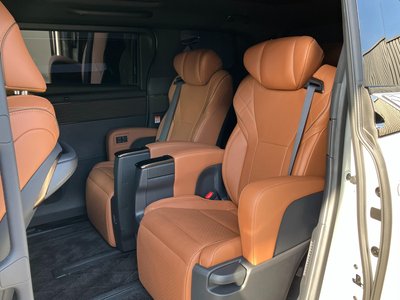 صورة مصغرة 40 لـ 2025 Toyota VELLFIRE