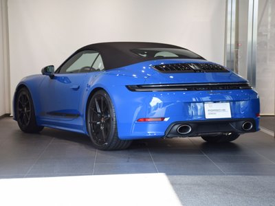 صورة 7 لـ 2025 Porsche 911