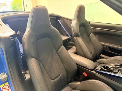 صورة مصغرة 42 لـ 2025 Porsche 911