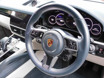 صورة 5 لـ 2019 Porsche CAYENNE