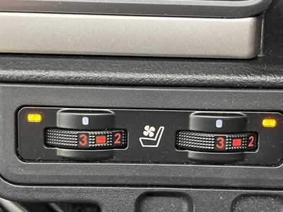 TOYOTA LAND CRUISER PRADO - 7