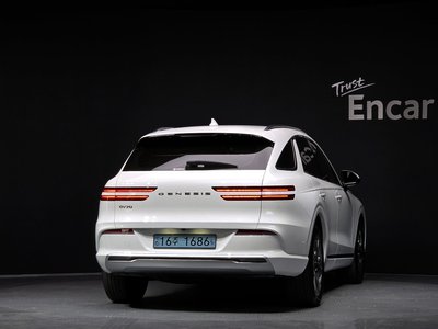 2022 Genesis ELECTRIFIED GV70 照片 3