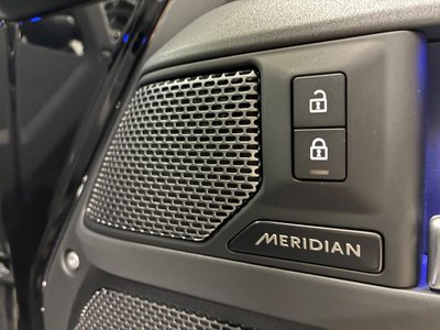 2022 LAND Rover DEFENDER — миниатюра 12