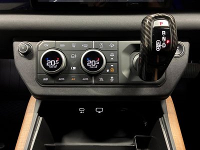2022 LAND Rover DEFENDER — миниатюра 23
