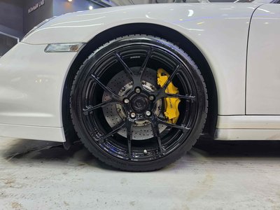 صورة 9 لـ 2012 Porsche 911