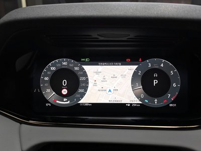 صورة 8 لـ 2025 LAND Rover RANGE ROVER EVOQUE