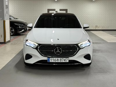 MERCEDES-BENZ E-CLASS - 1