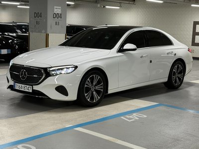 MERCEDES-BENZ E-CLASS - 2