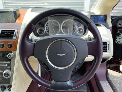 2012 Aston Martin RAPIDE — миниатюра 22