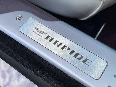 2012 Aston Martin RAPIDE — миниатюра 28