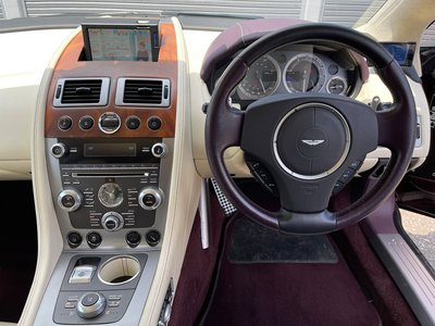 2012 Aston Martin RAPIDE — миниатюра 20