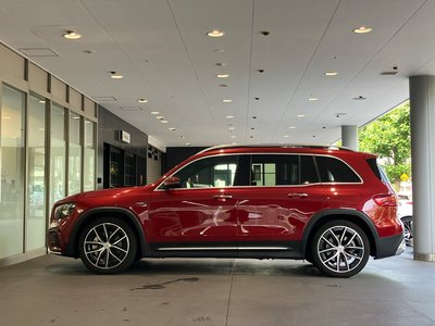 2024 Mercedes-BENZ GLB — фото 3