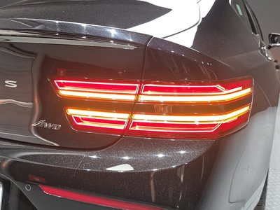 GENESIS G80 (RG3) - 10