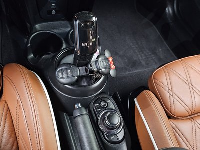 MINI CONVERTIBLE - 9