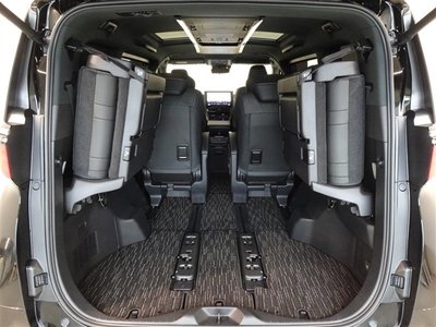 2024 Toyota ALPHARD thumbnail 25