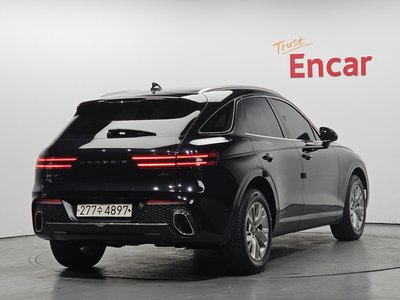 2021 Genesis GV70 photo 3
