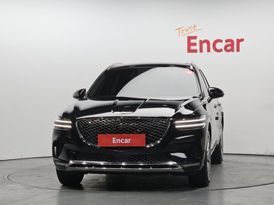 2021 Genesis GV70 photo 2