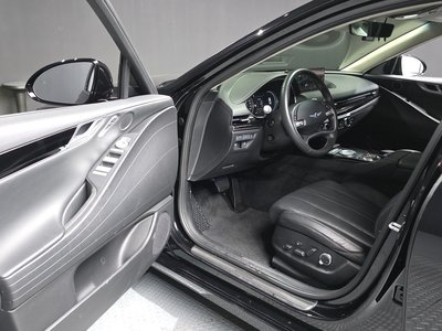 GENESIS G80 (RG3) - 10