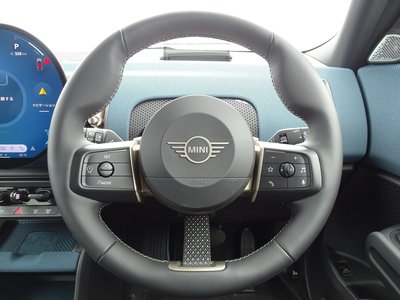صورة مصغرة 32 لـ 2025 MINI COOPER COUNTRYMAN