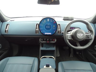 صورة 2 لـ 2025 MINI COOPER COUNTRYMAN