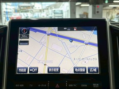 TOYOTA LAND CRUISER 200 - 3