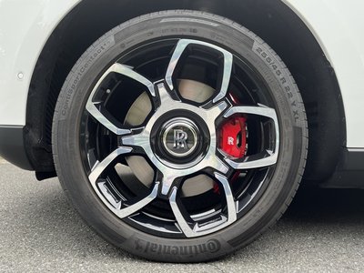 ROLLS-ROYCE CULLINAN - 2