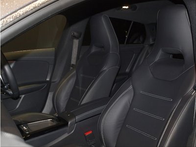 صورة مصغرة 11 لـ 2025 Mercedes-BENZ CLA AMG