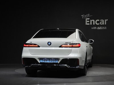 2025 BMW I7 照片 3