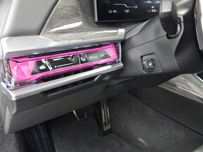 2025 BMW I7 thumbnail 27