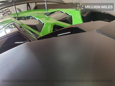 LAMBORGHINI AVENTADOR - 7