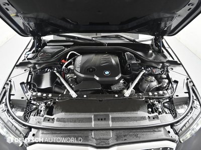 2025 BMW 5 SERIES — фото 7
