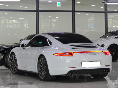 PORSCHE 911 - 3
