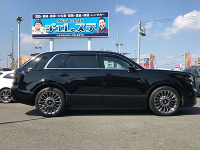 TOYOTA CENTURY - 10