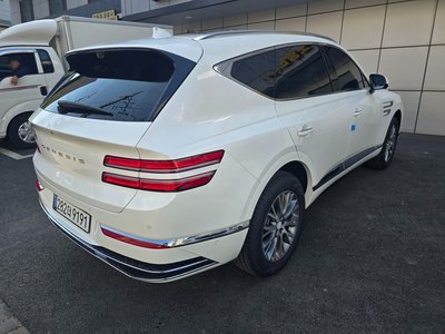 GENESIS GV80 - 6