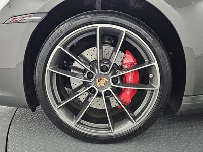 PORSCHE 911 - 6