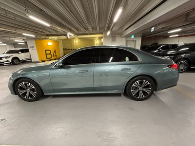 MERCEDES-BENZ E-CLASS - 2