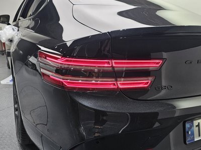 GENESIS G80 (RG3) - 10