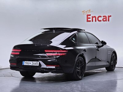 GENESIS G80 (RG3) - 2